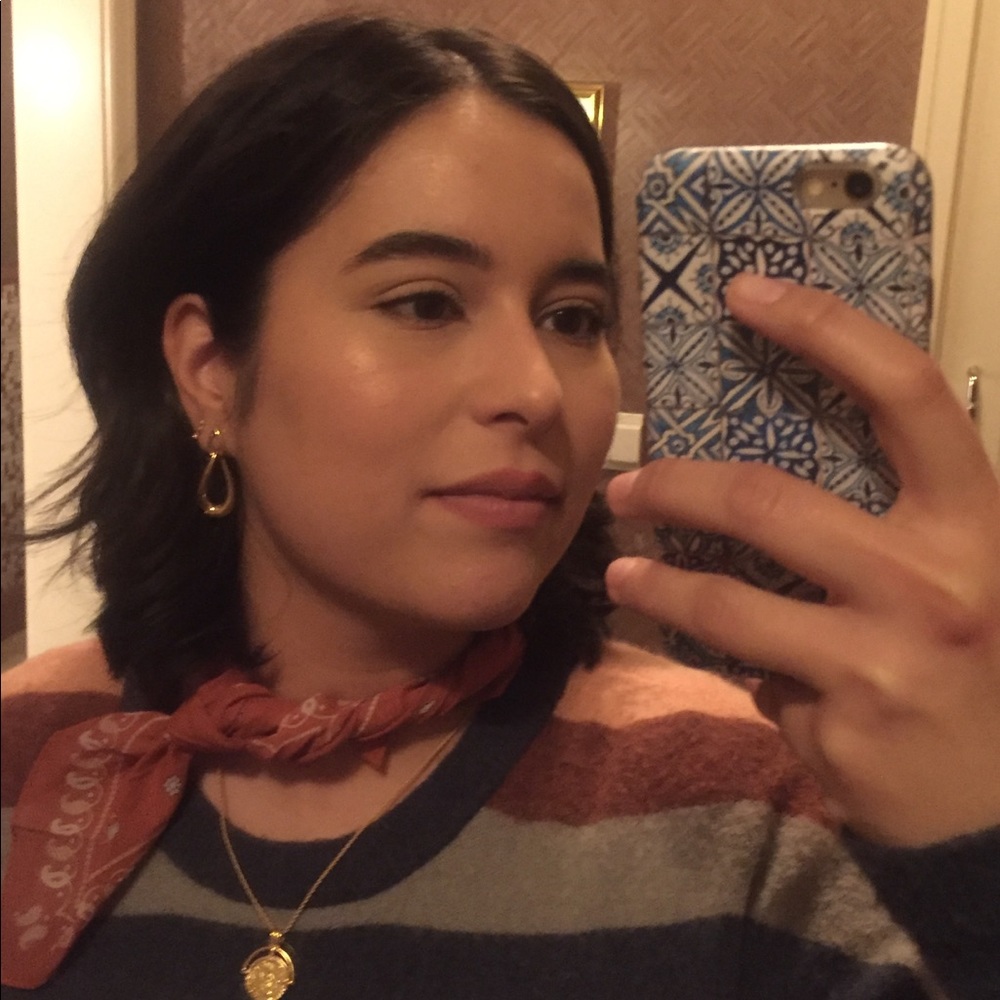 Meet your Posher, Natasha